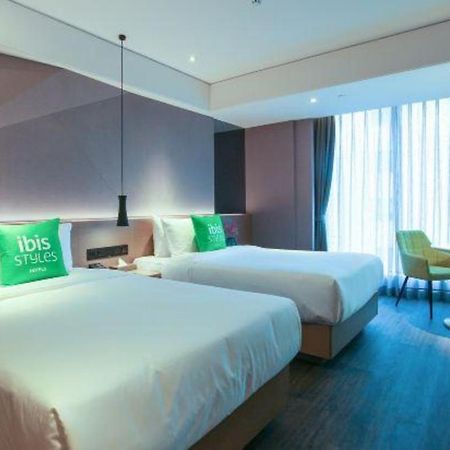 Ibis Styles Yangzhou Baixiang Rd Hotel Exterior photo